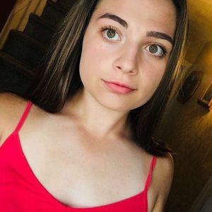 Meet your Posher, Torrie